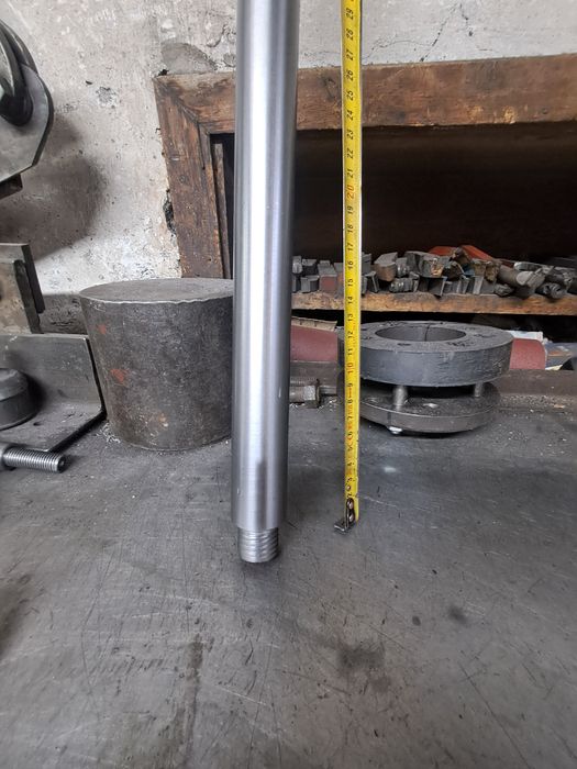 Винт и гайка 32×6мм квадратна резба