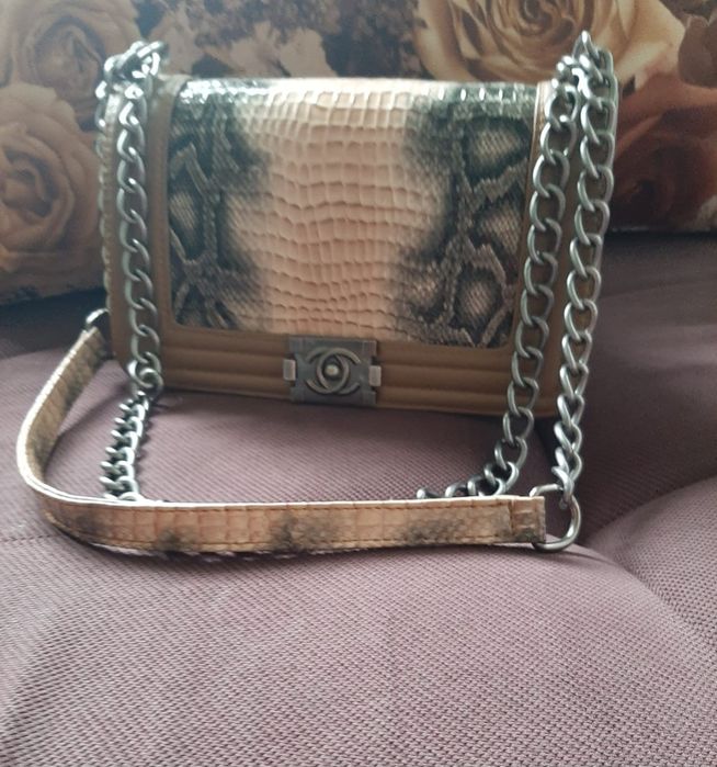 Продам красивую сумку