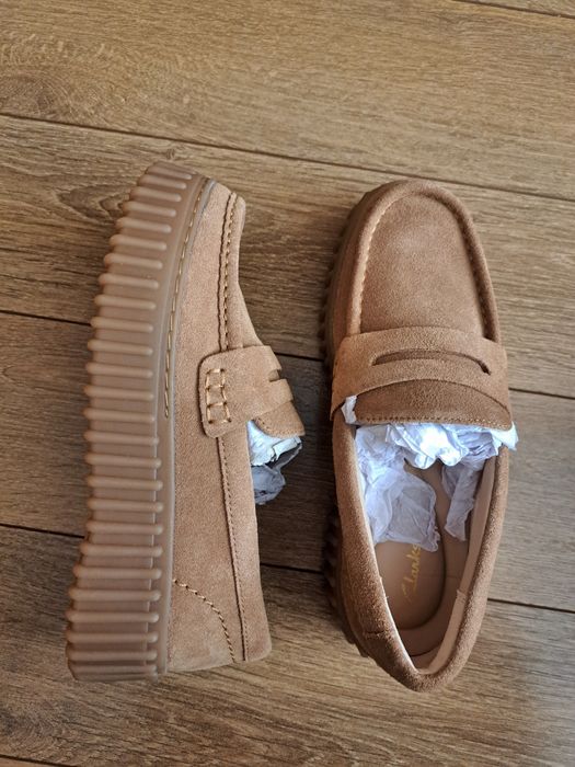 Дамски велурени обувки, 37 номер, Clarks