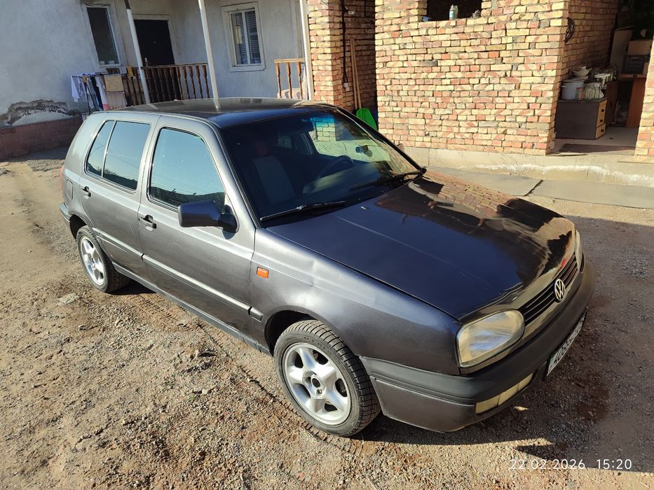 Продам гольф 3  на ходу каждый день