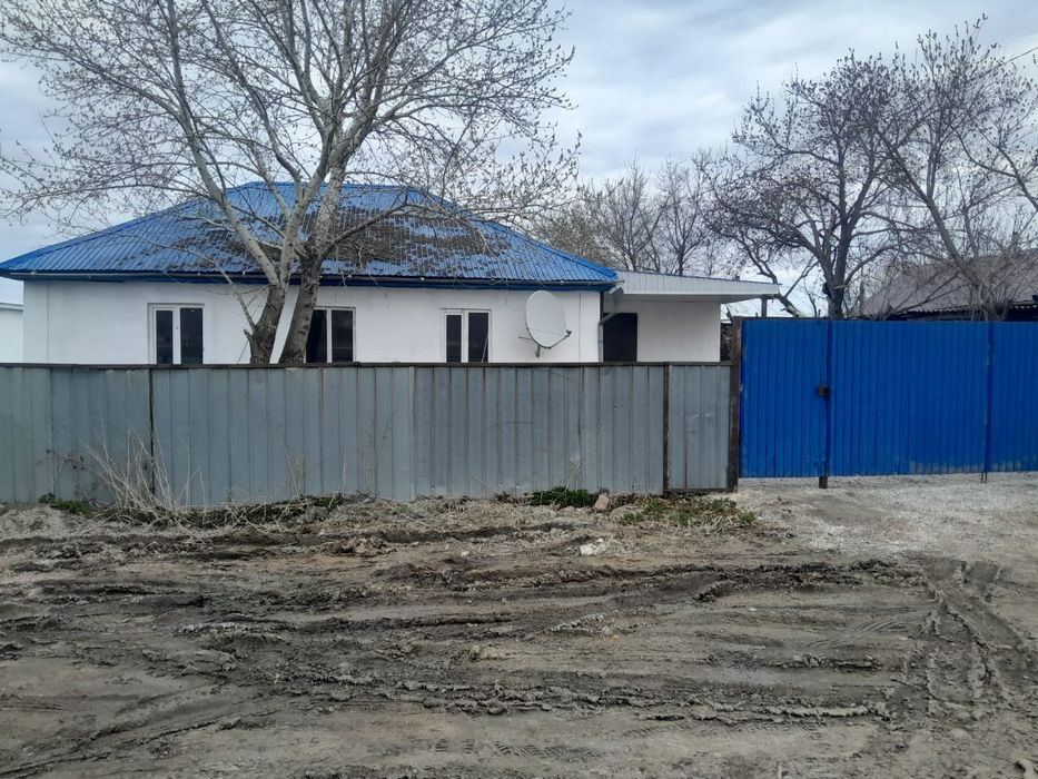 Частный полу благ дом