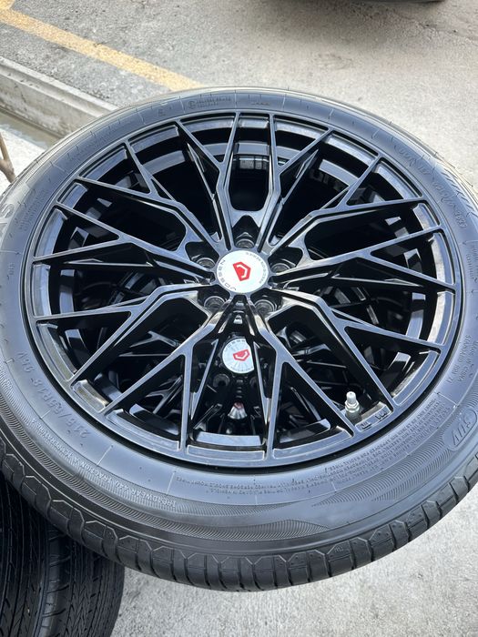 Vossen r18 trekkir monzalarga tayyor