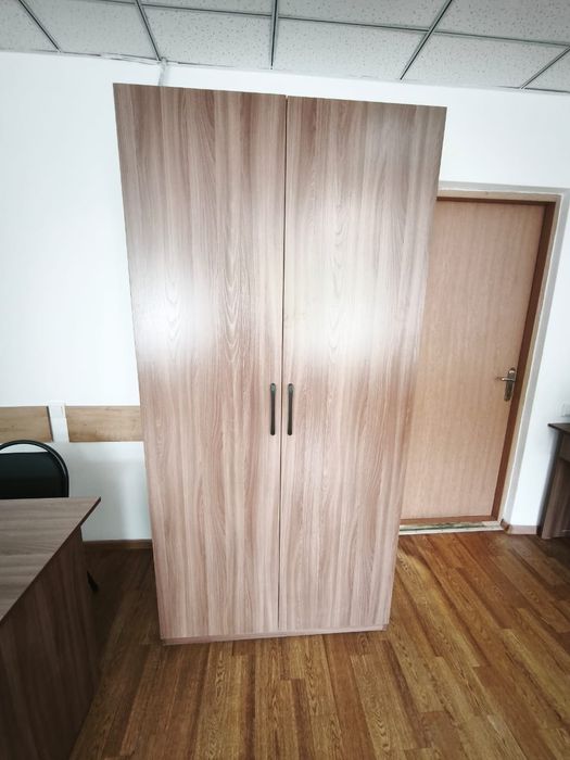 Срочно продам мебель для офиса