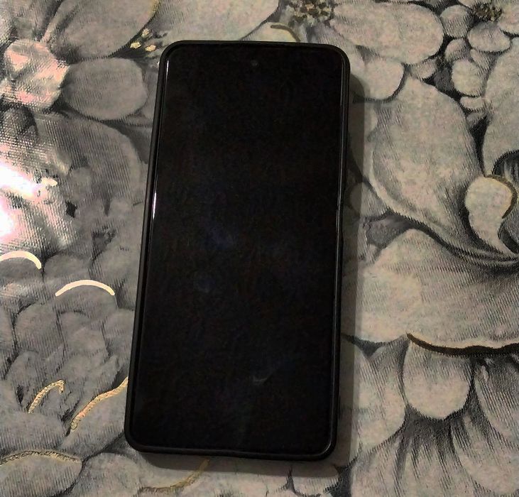 Infinix hot 40 продам телефон