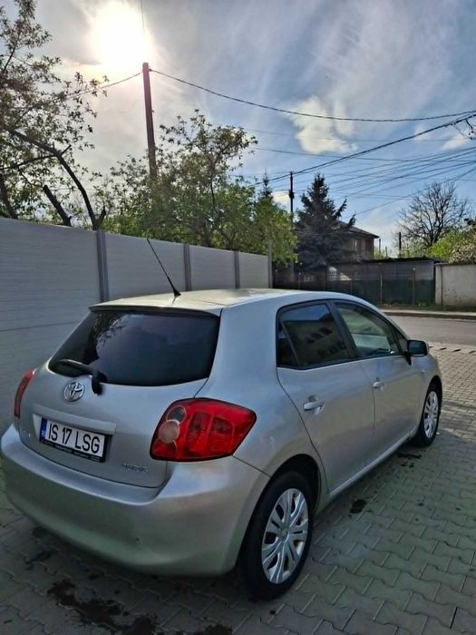 Toyota Auris 1.4 benzina din anul 2007