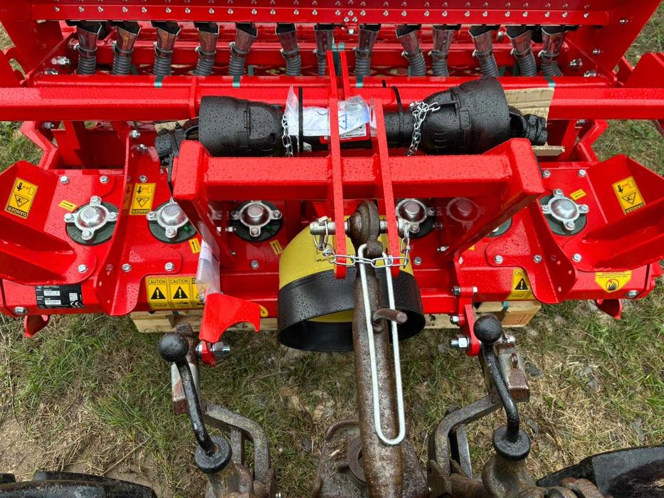 Комбинирана сеялка за семена зърно райграс DEL MORINO PROFESSIONAL 150