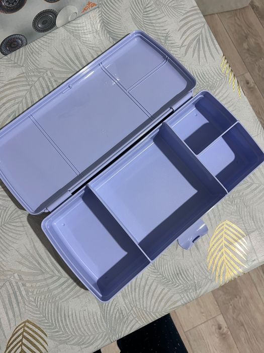Контейнер tupperware