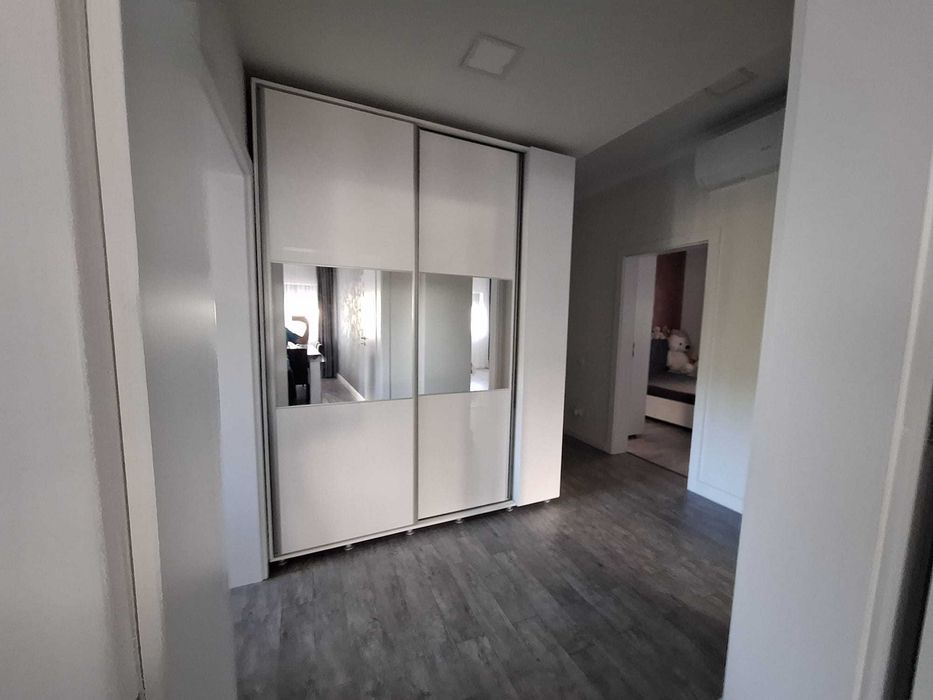 APARTAMENT DEOSEBIT | 3 Camere | 87 MP | Bloc 2020 | Parter | Cornitoiu