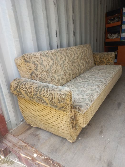 Диван плюс два кресла