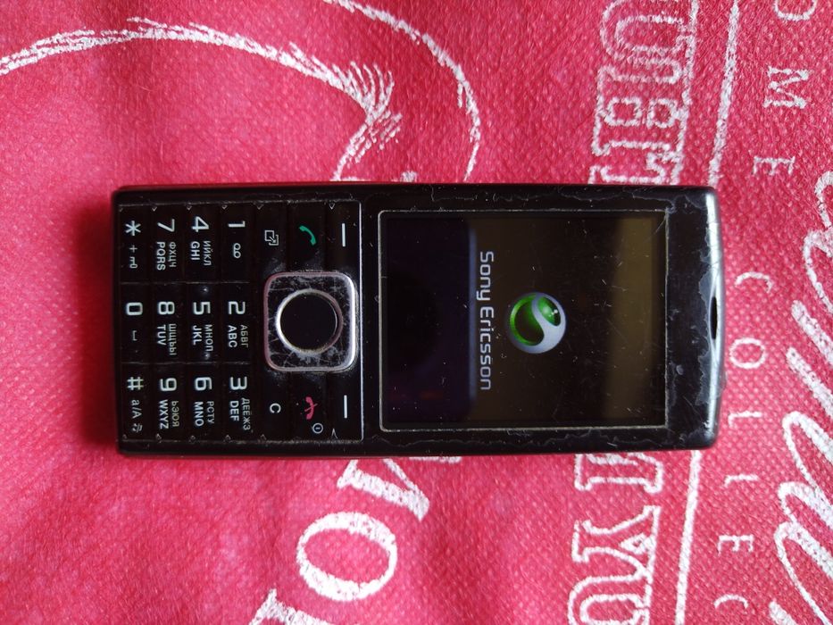 Продаётся телефон Sony Ericsson J108i