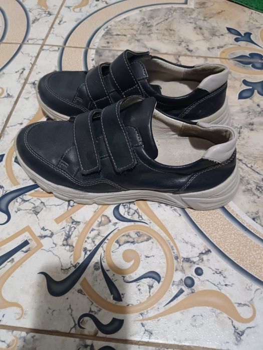 Детская кожаная обувь