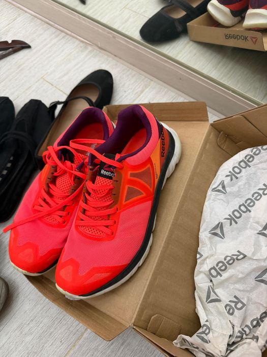 Кроссовки reebok 37 размер