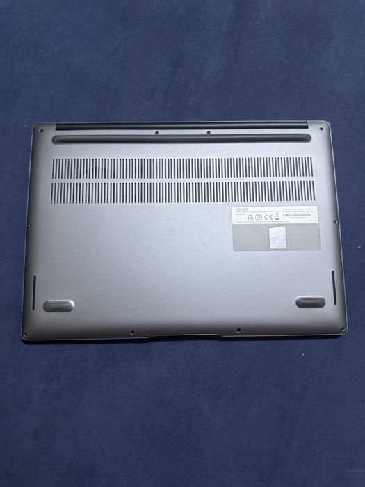 Honor MagicBook X14