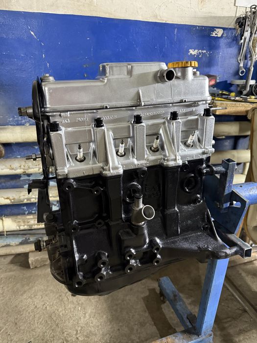 Продам Двигатель на ВАЗ  8кл