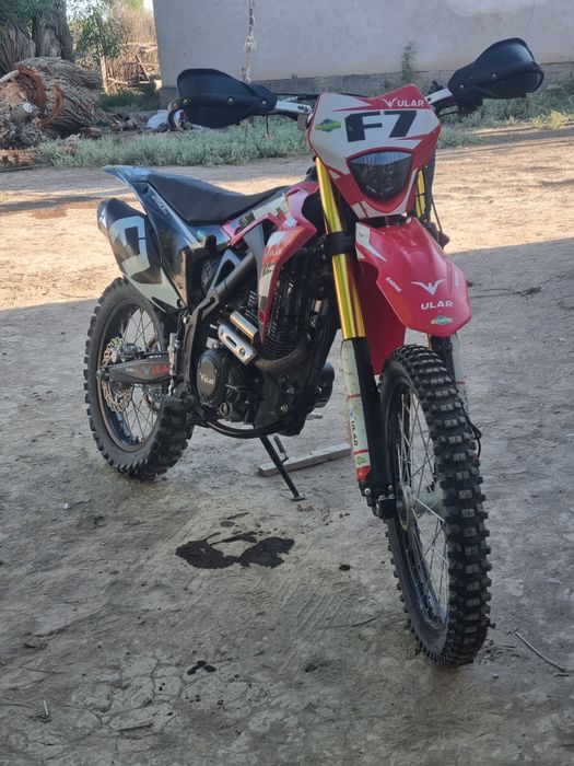 Ular F7 250 кубов