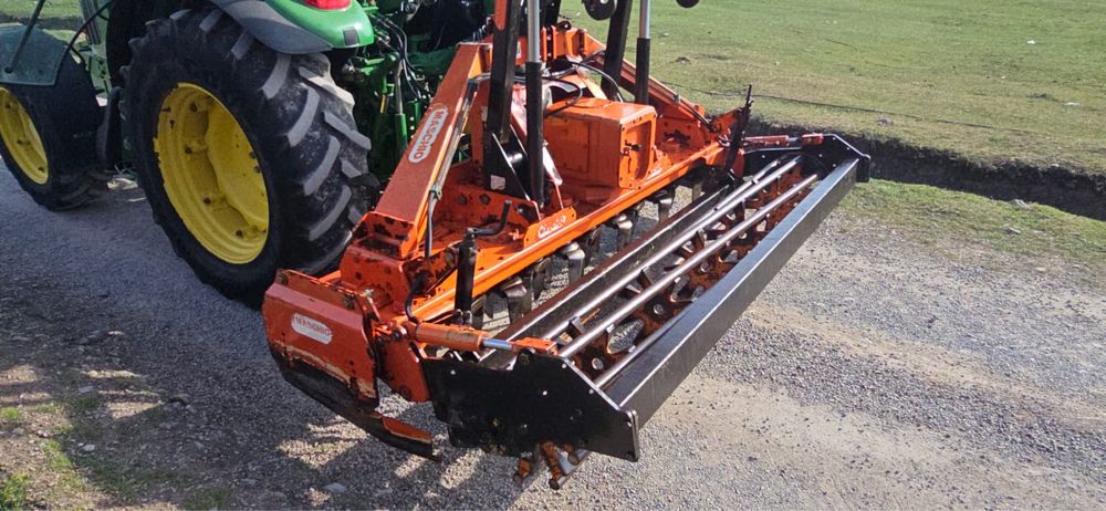 Freza grapa rotativa de pamant Maschio Mega R de 3 m paker