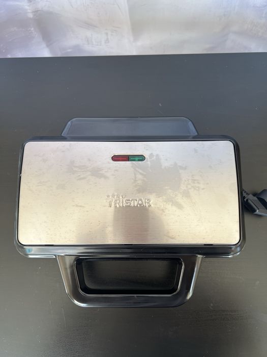 Гофретник Tristar waffle fries - като нов