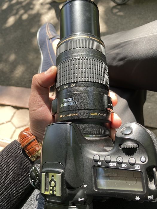 Canon 600D (body)