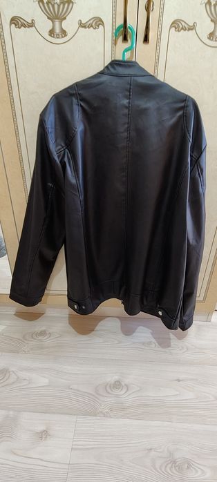 Есенно-пролетно кожено яке размер 52