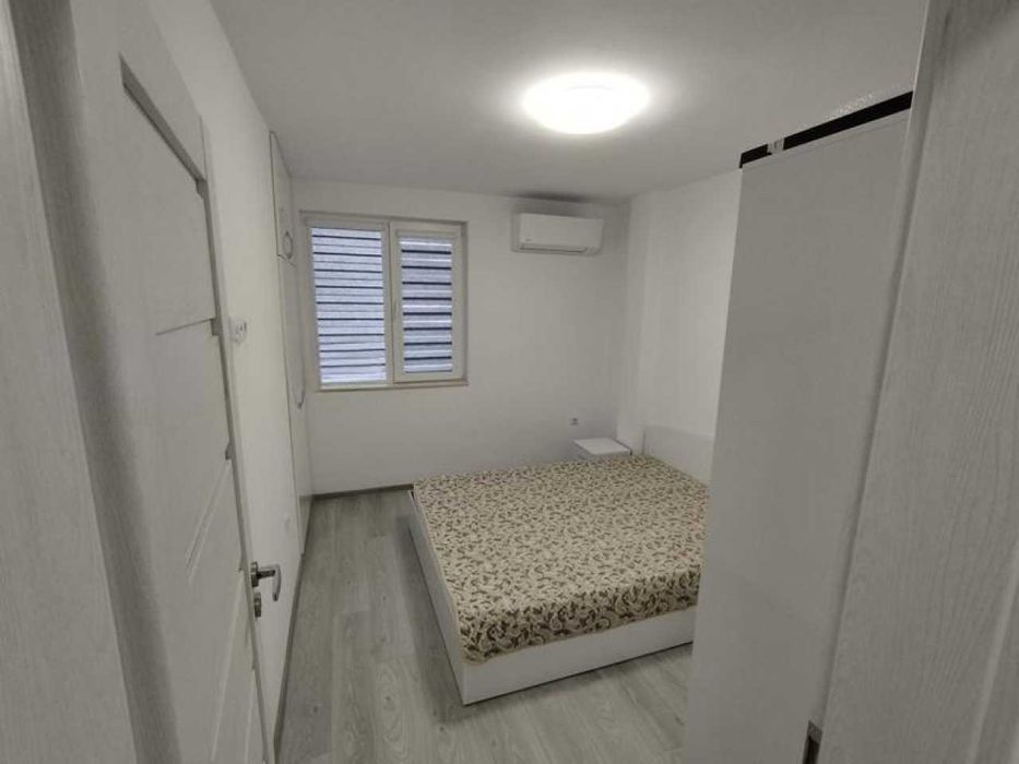 Дава се под наем Тристаен апартамент в Пловдив, Христо Смирненски - 85 кв.м за 450 € - Снимка #3