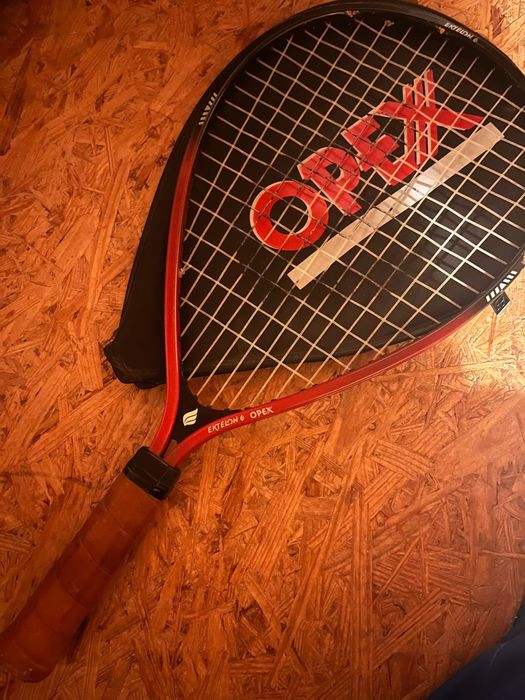 Rachete tenis si geanta de transport rachete