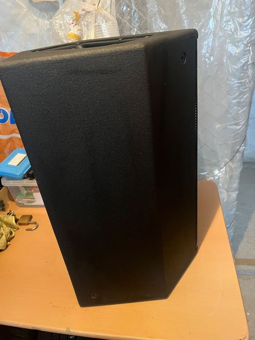 Boxa activa yamaha dsr112 1300w