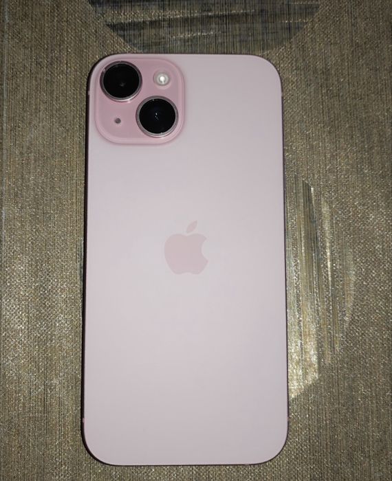Iphone 15 в отлично състояние