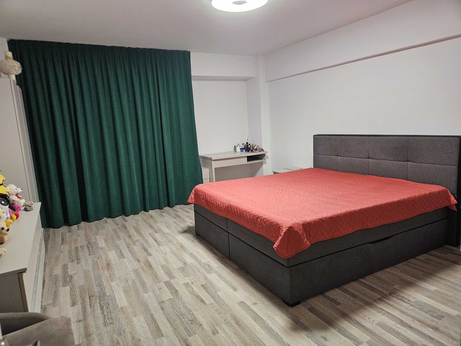 Apartament cu doua caamere transfomat in 3 Ultracentral  / Casa Cartii