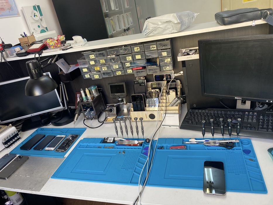 Service iphone 12/13/14/15/16/17 pro si pro max