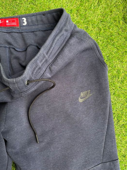 Мъжко долнище : Nike Fleece Tech L