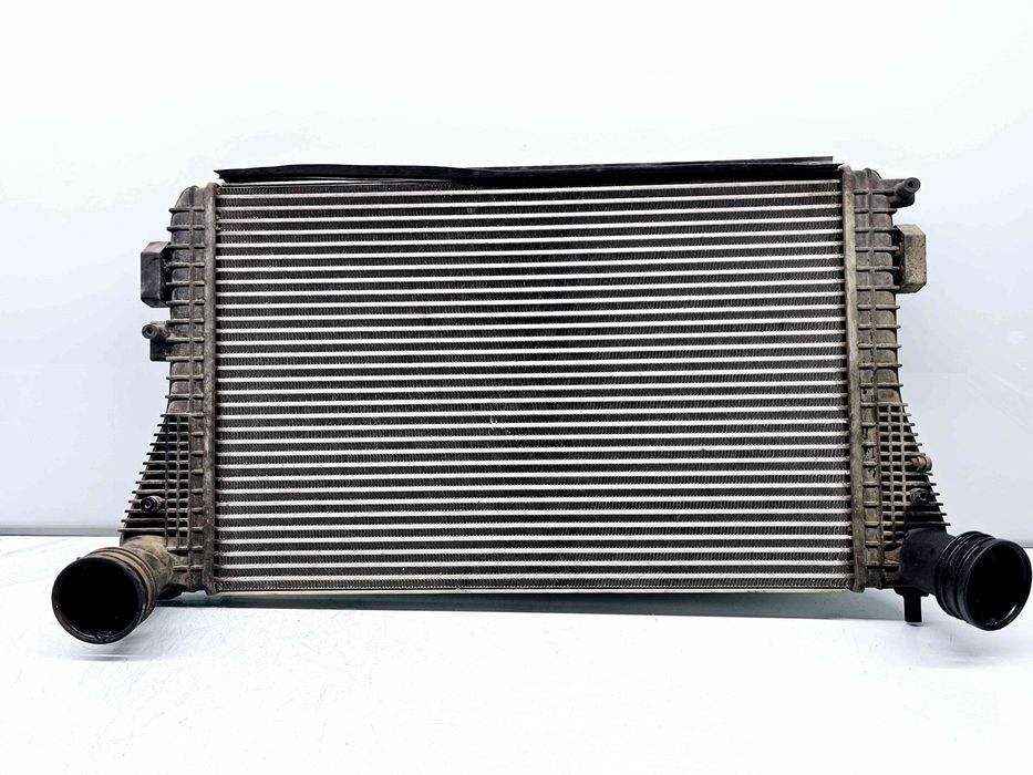 Radiator intercooler Skoda Octavia 2 (1Z3) [Fabr 2004-2013] 1K0145803E