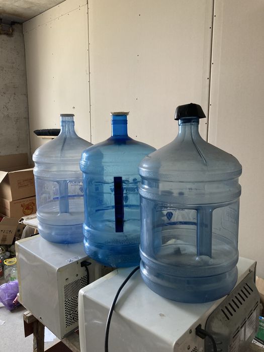 Бутылка для воды 19 литров