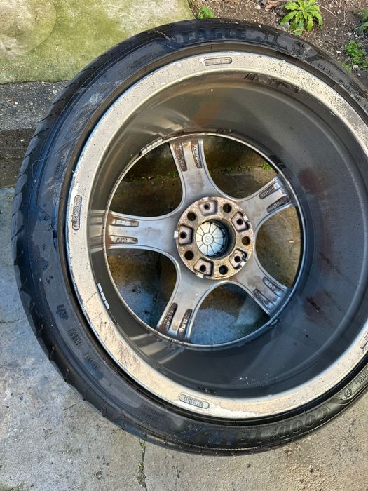 BMW джанти - 225/40R18.