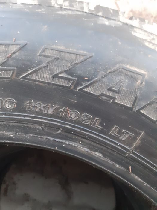 Шины зимние R 16 3шт