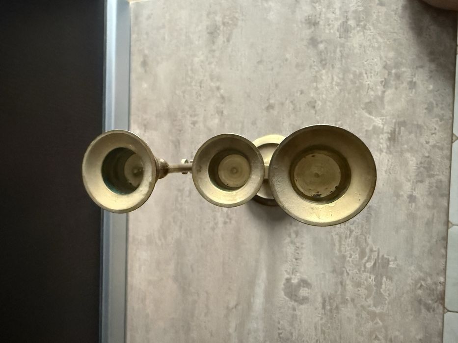 Candelabru ajustabil din alama