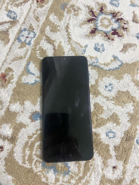 продам Galaxy a04 64гб состояние нормально