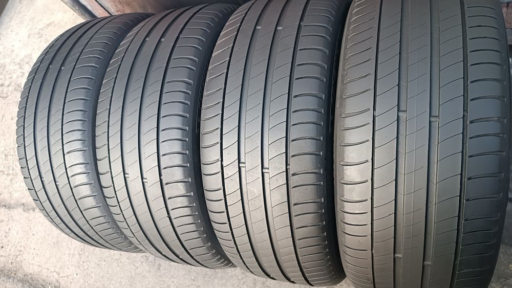 225/45/17 Michelin
