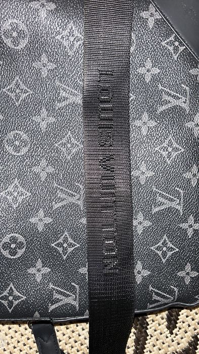 Louis Vuitton Trio Messenger Bag