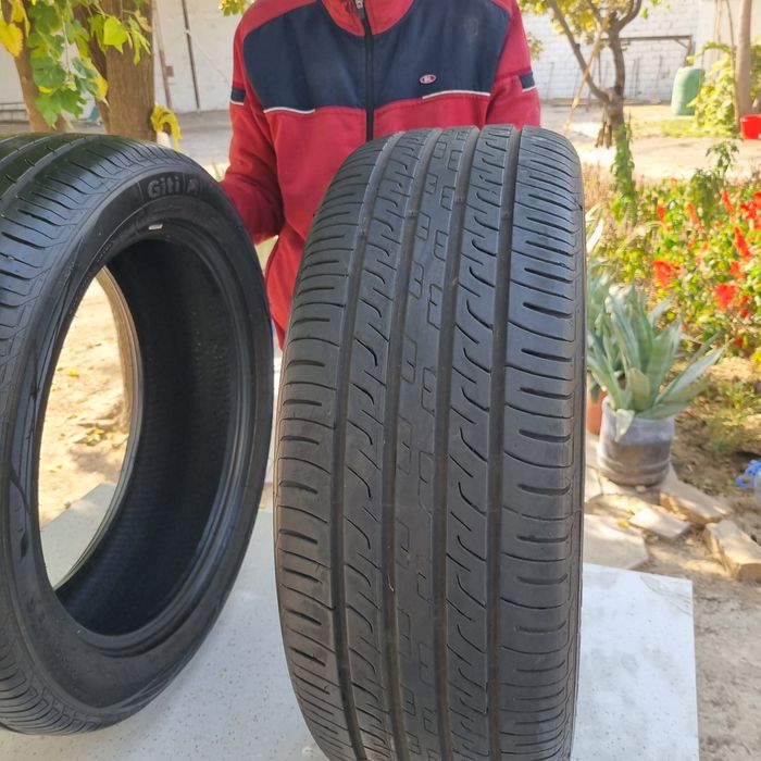 продажа  бу  шины  в отличном состоянии