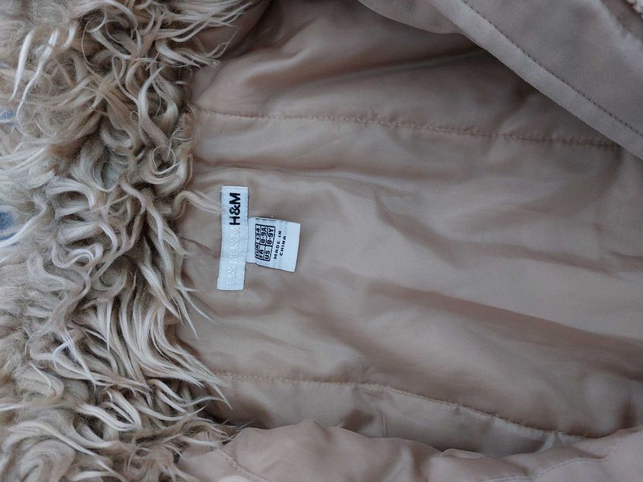 Vand paltoane si veste groase de fete suuuper