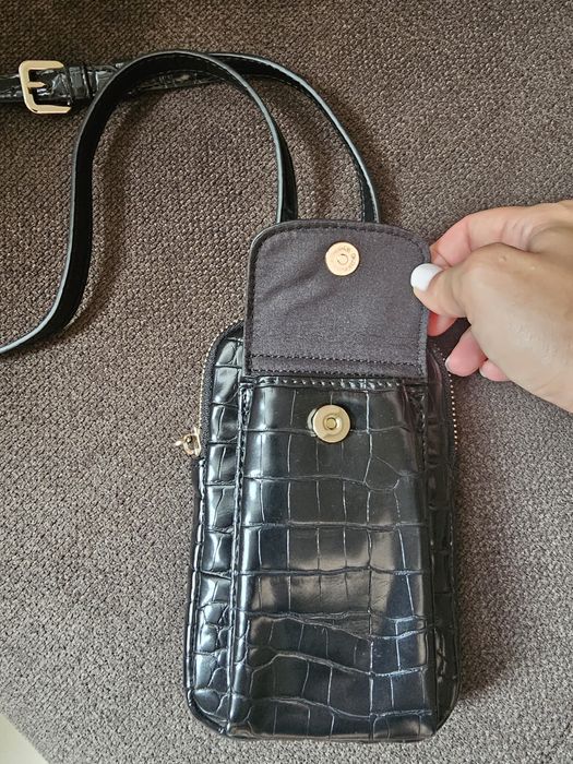 Черна малка чанта