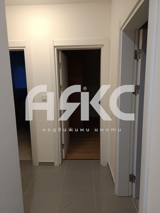 Тристаен обзаведен апартамент в кв. Люлин 6- ДОПУСКАТ СЕ ДОМАЩНИ ЛЮБИ