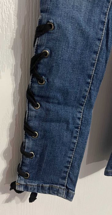 Дамски дънки тъмно сини кръстосани връзки на подбедриците EU34 W25 L32