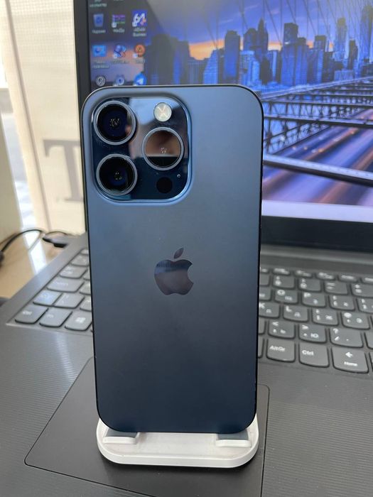 I p h o n e 15 Pro