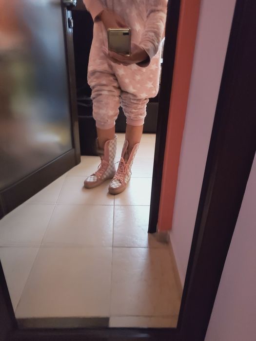 Апрески ботуши Louis Vuitton и DKNY