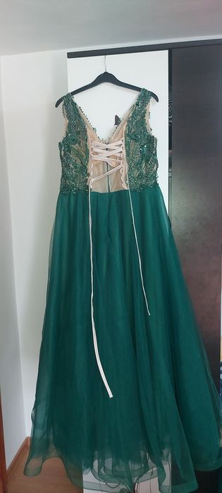 Vând rochie de seara deosebita