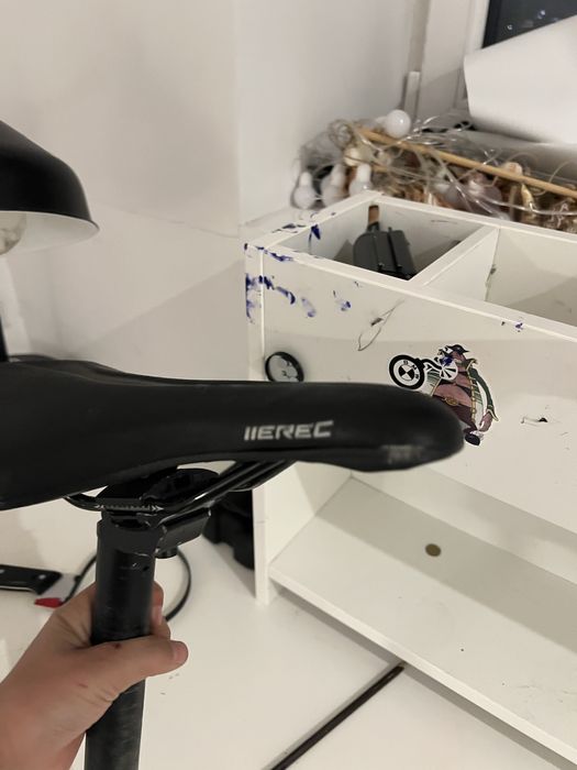 Продам седло на велосипед