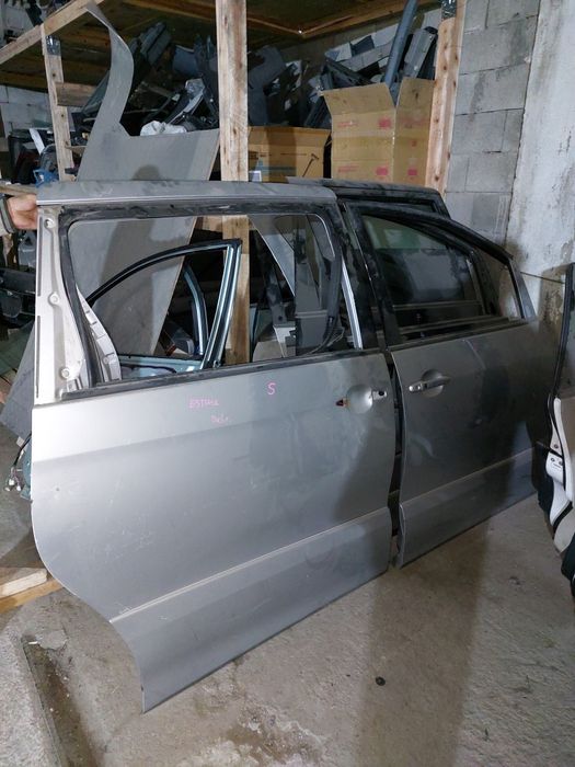 Двери на тойота эстима