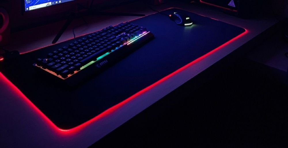 LED подложка за мишка 80 х 30 с RGB подсветка