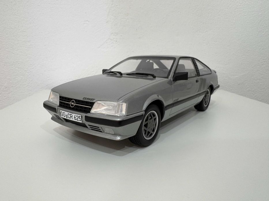 macheta Opel Monza 1:18 BoS